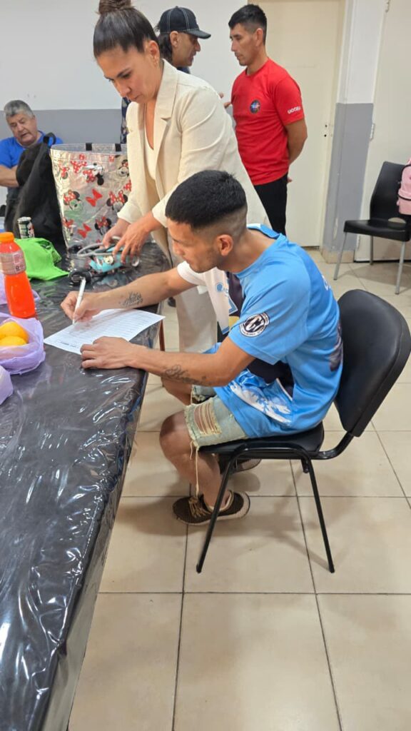 594972798_1404973671418610_5118487048553913666_n